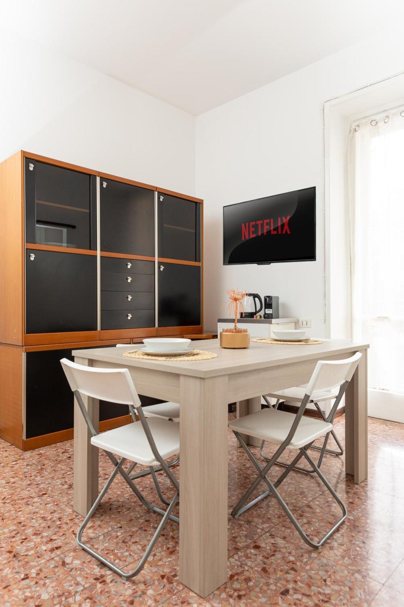 Picasso - Spacious Exclusive Apartment Milano Dış mekan fotoğraf